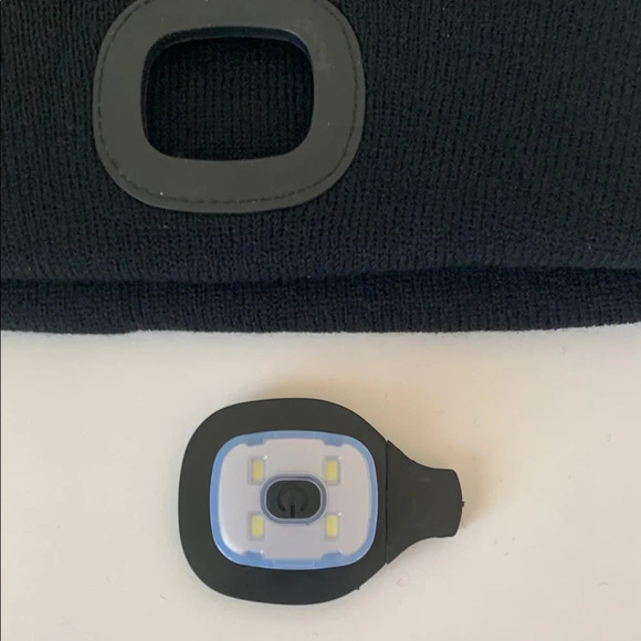 Unisex LED Light Headlamp Winter Knitted Beanie USB Rechargeable Cap Black - Picture 5 of 6
